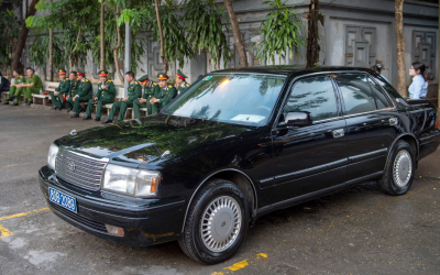 Toyota Crown 1998 - 'người bạn' gần 20 năm của Tổng Bí thư Nguyễn Phú Trọng